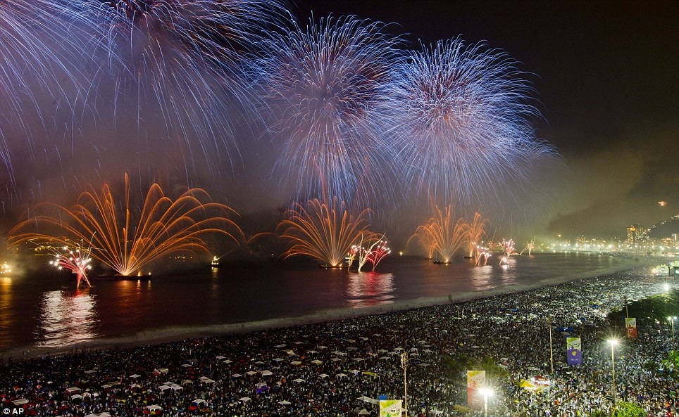 New Year 2012 Fireworks - Brazil Rio de Janeiro