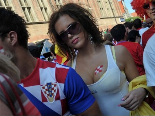 Euro 2012 Croatia Girls - 2