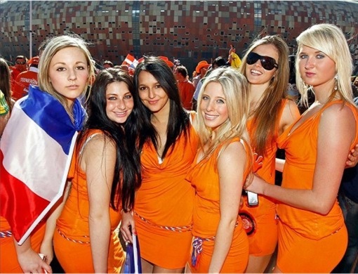 Euro 2012 Beautiful Sexy Babes And Hot Girls Photos 