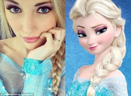 Anna Faith Carlson's resemblance to Queen Elsa - Frozen Movie
