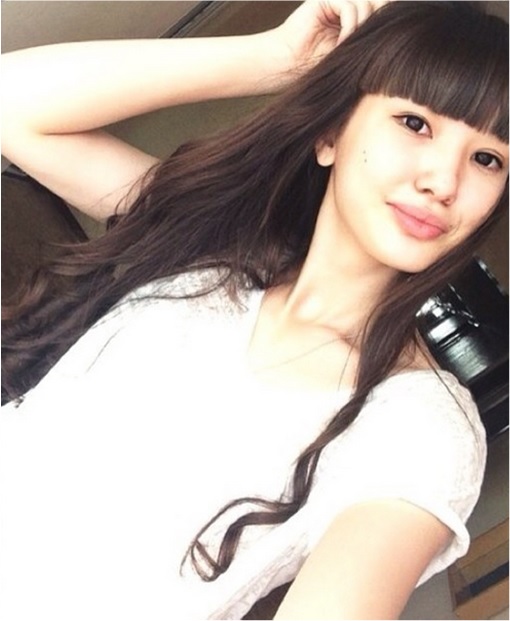 Kazakhstan Sabina Altynbekova - Volleyball Player Babe - wearning white casual wear for instagram