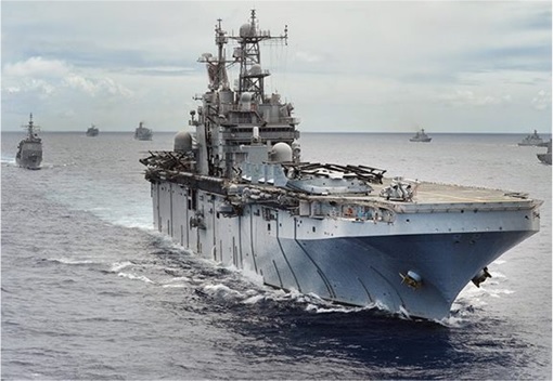 RIMPAC 2014 - USS Peleliu (LHA 5) steams in close formation