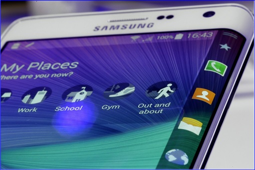 Samsung Galaxy Note Edge - Close Up