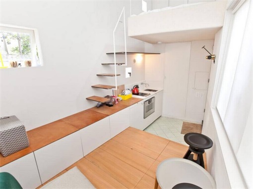 UK Smallest Tiniest House - mezzanine floor above the kitchen