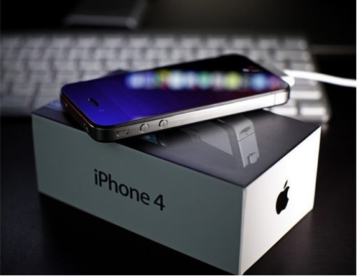 iPhone 4 on the Box