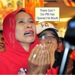 Mahathir vs Najib - Here's How A Live Debate Would Look Like