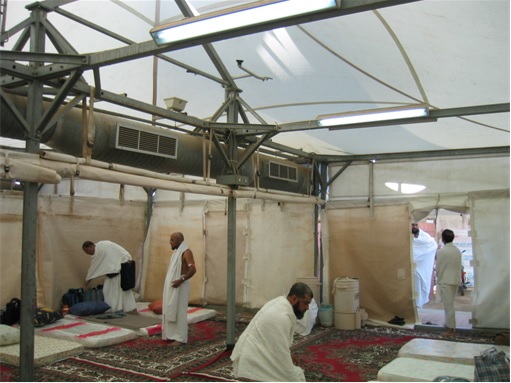 Saudi Has 100,000 Unused AirConditioned Tents, But Won’t Help 