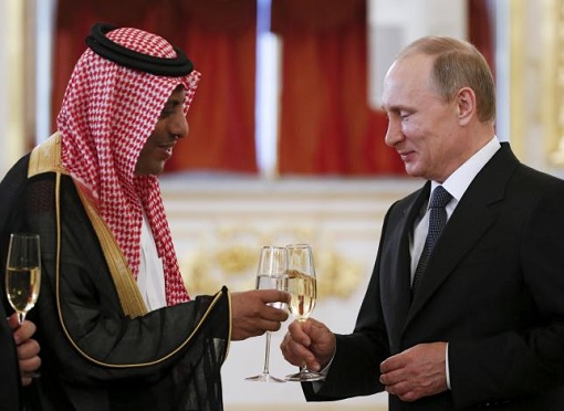 Russian Putin and Saudi Delegate - Champagne