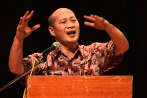 Mohd Ridhuan Tee Abdullah - giving speech