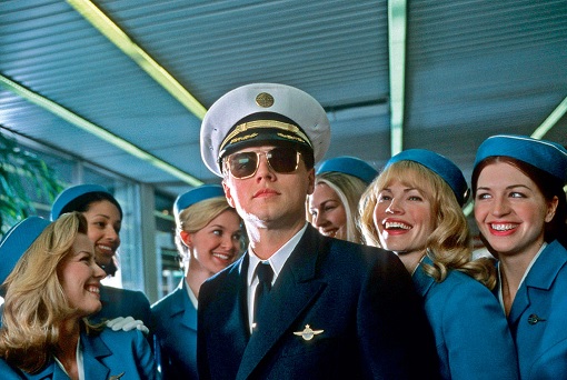 Leonardo Di-Caprio - Catch Me If You Can - Impersonating Pilot With Crew - 2