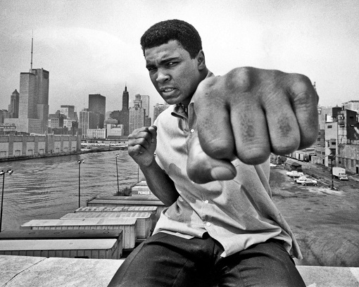 Muhammad Ali - Throwing A Punch