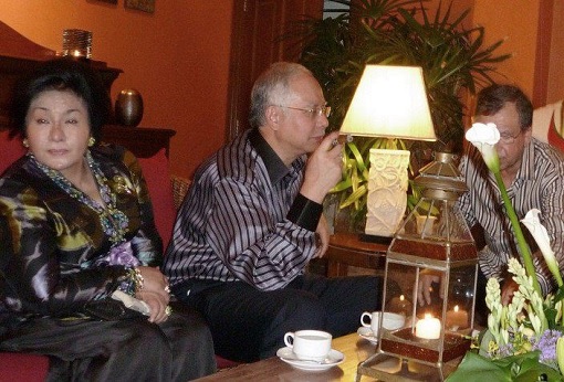 Najib Razak and Rosmah Mansor - Smoking Cigar