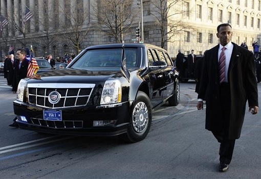 President Limousine - The Beast Is A Slow Limousine With Huge Appetite - Secret Service Agents