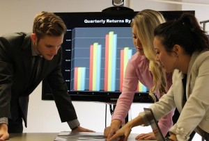 America 2016 Top-25 Highest Paying Jobs - Finance Manager