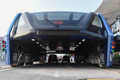 China Transit Elevated Bus TEU - Cars Underneath TEU
