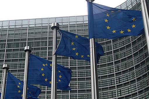 european-union-flag-eu-council-building