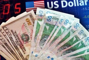 us-dollar-note-and-malaysia-ringgit-note