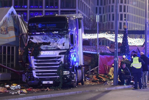 germany-truck-terror-attack-into-berlin-christmas-market-scania-truck