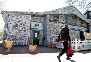 Mosque - Muslim Radicalization