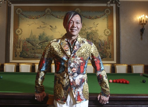 Macau Billionaire Stephen Hung - Pool Table - Casino