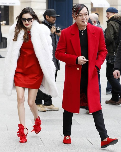Macau Billionaire Stephen Hung with Mexican Wife Deborah Valdez - in Red