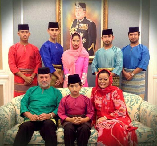 Sultanate of Johor - Family Photo 1