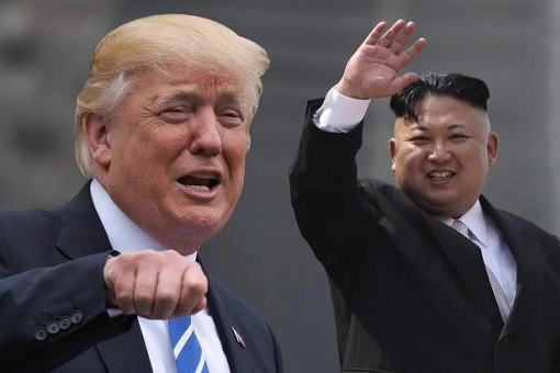 Donald Trump Meets Kim Jong-un - Welcome Each Other