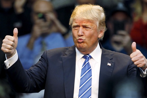Donald Trump - Thumbs Up and Kiss