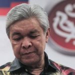 Zahid Finally Quit - How The Idiot Leads UMNO To A New Low & Splits The Party Into 5 Factions In 6 Months