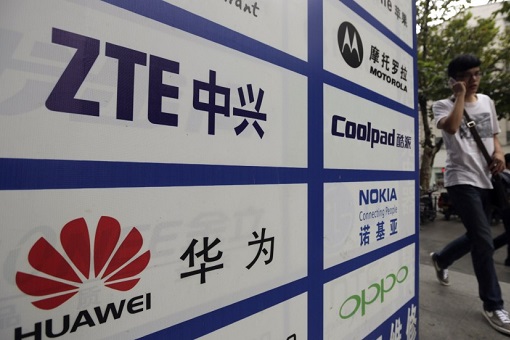 China Huawei and ZTE - Signboards