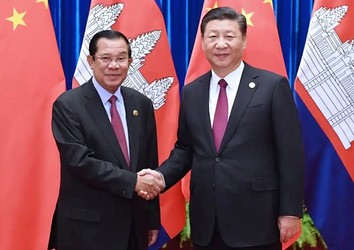 Cambodia Prime Minister Hun Sen with China President Xi Jinping