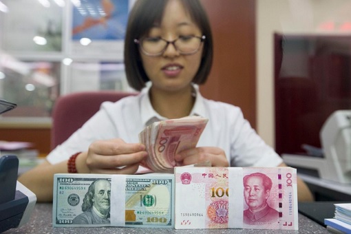 US Dollar and China Yuan - Cashier