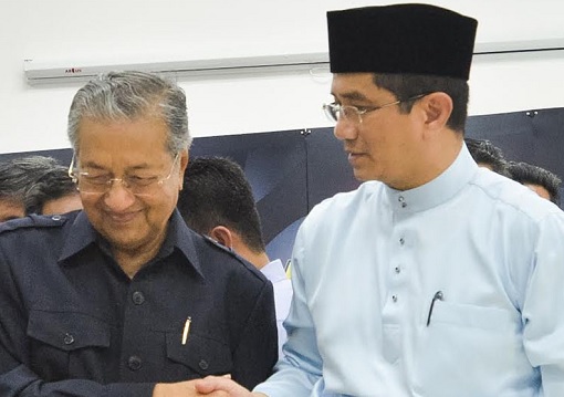 Mahathir Mohamad and Azmin Ali