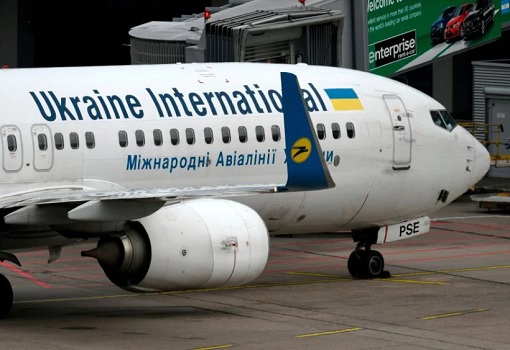 Ukraine International Airlines - Boeing 737-800
