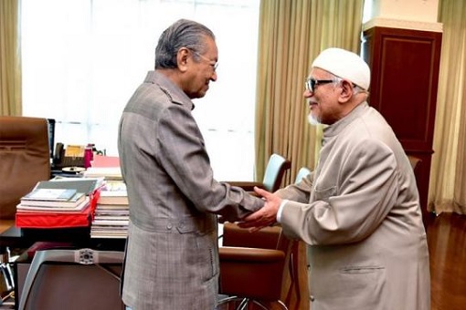 Hadi Awang Meets Mahathir Mohamad