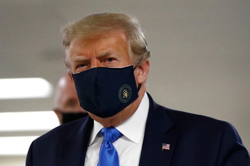 President Donald Trump Wears Face Mask