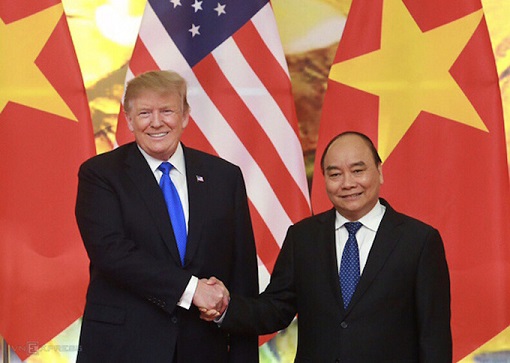 US President Donald Trump and Vietnam Prime Minister Nguyen Xuan Phuc