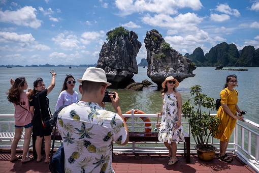 Vietnam Tourism - Chinese Tourists