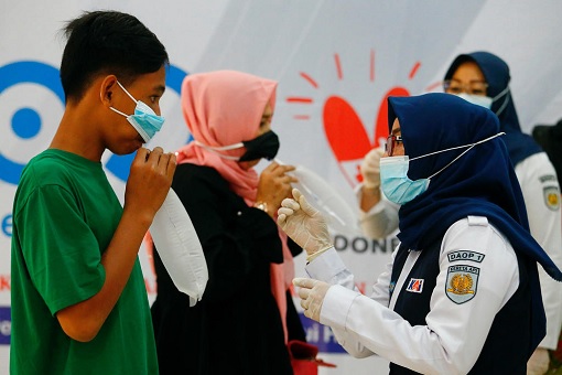 Coronavirus - Indonesia Launches Breathalyzer To Detect Covid-19