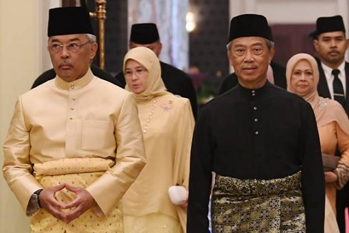 Agong King Sultan Abdullah and Prime Minister Muhyiddin Yassin