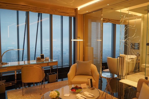 Shanghai Tower - J Hotel - Room