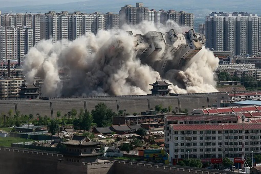 China Demolish Real Estate Property