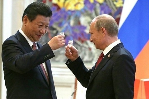 China President Xi Jinping Toast With Russia President Vladimir Putin