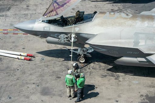 F-35C-Stealth-Fighter-Jet-Rusting