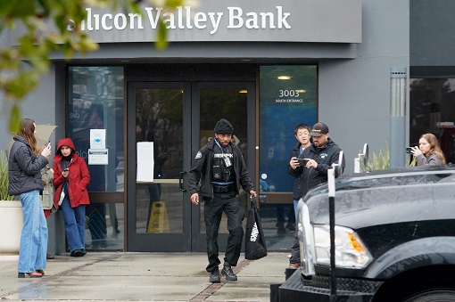 Silicon Valley Bank - Police Truck