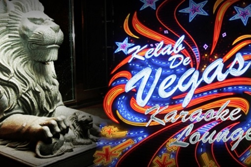 Club De Vegas