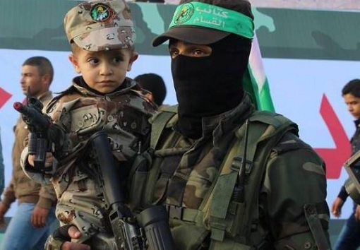 Palestinian Hamas Using Child As Shield