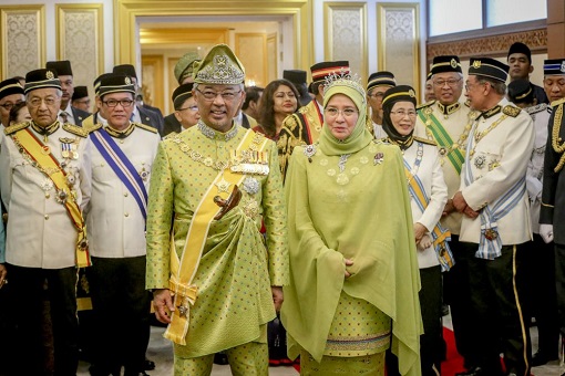 The King Sultan Abdullah and Queen Azizah of Pahang