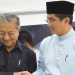 Azmin Is Bluffing - He Does Not Have The Number For Mahathir To Continue As Prime Minister