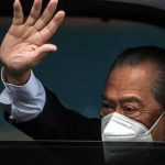 Karma!! - Muhyiddin Cries & Lies Even After Resign, From Plotting With Crooks To Killing 13000 People To Achieving 0% GDP